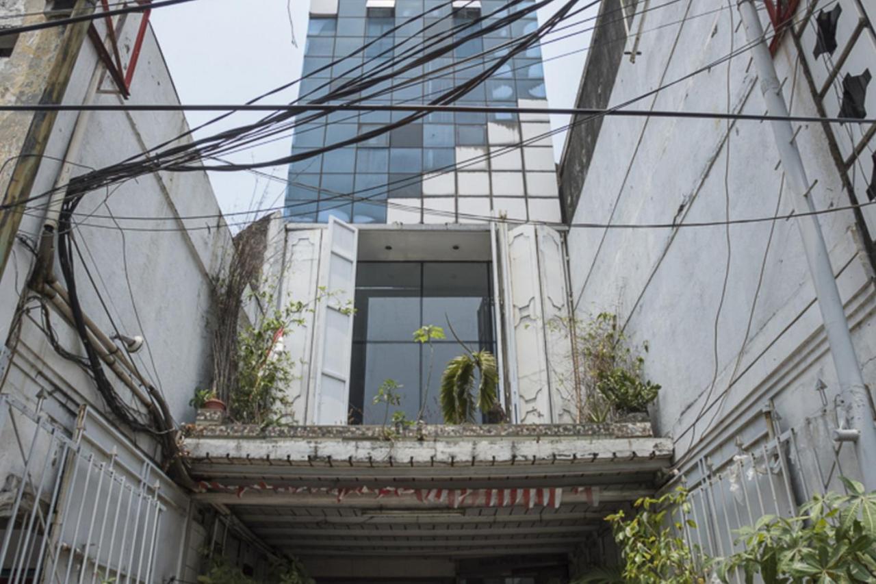 Reddoorz Plus Near Jakarta Kota Station Jacarta Exterior foto